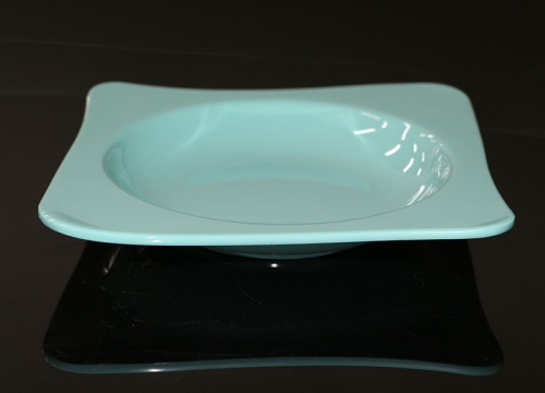 密胺餐具有什么性能？值得放心購(gòu)買(mǎi)嗎？